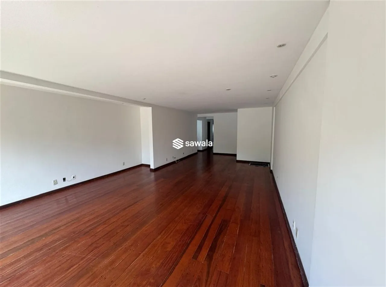 Apartment with 3 bedrooms and a separate kitchen — photo 9
