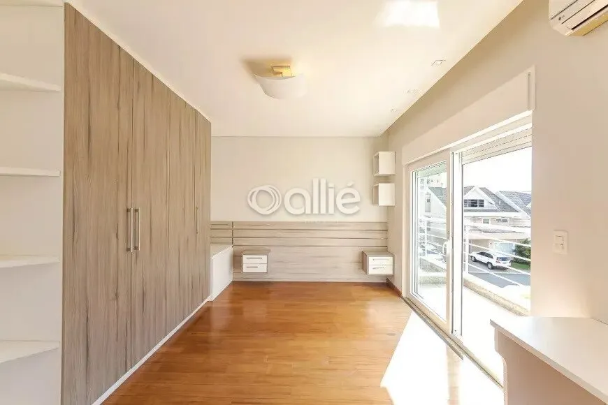 House with 4 en-suite rooms and 4 parking spots — photo 30