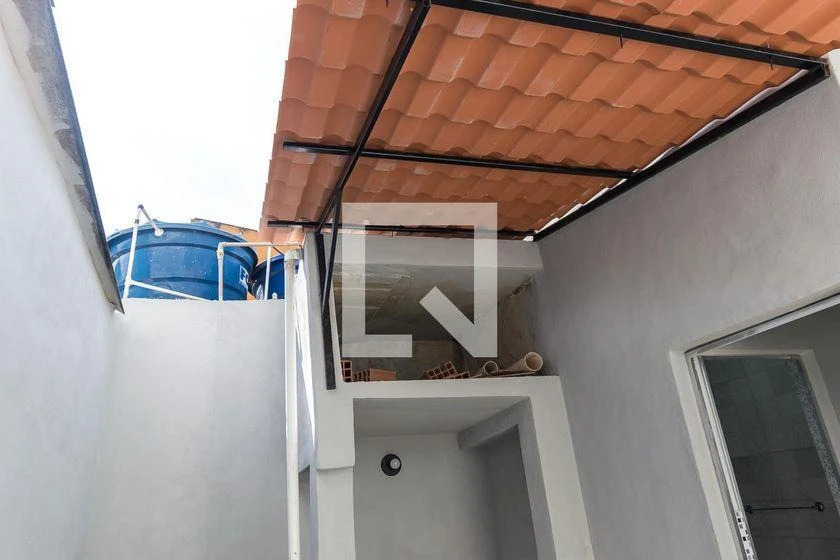 Washing machine in a one-bedroom house, 33 m² — photo 12