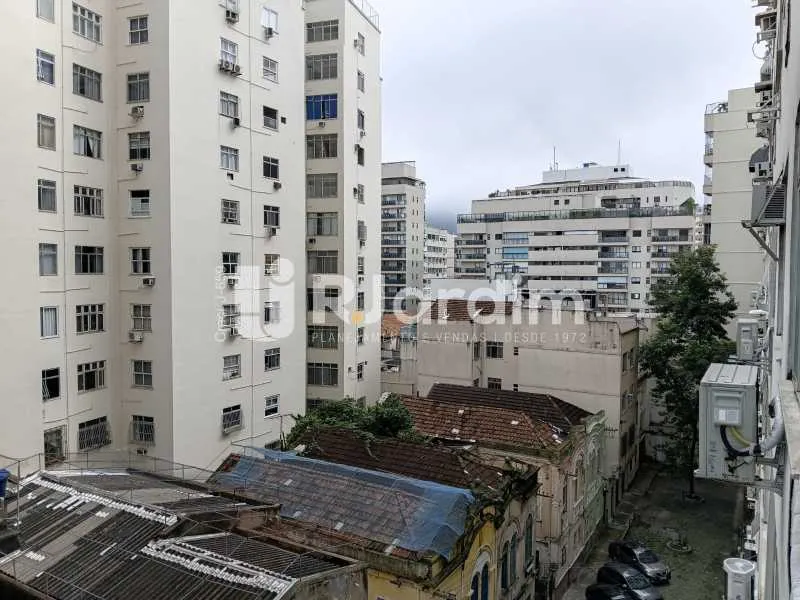 Studio on the 5th floor with a mountain view — photo 4