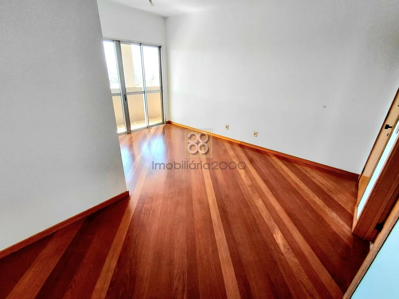 3-bedroom apartment with 111 m² and 1 en-suite bath — photo 7