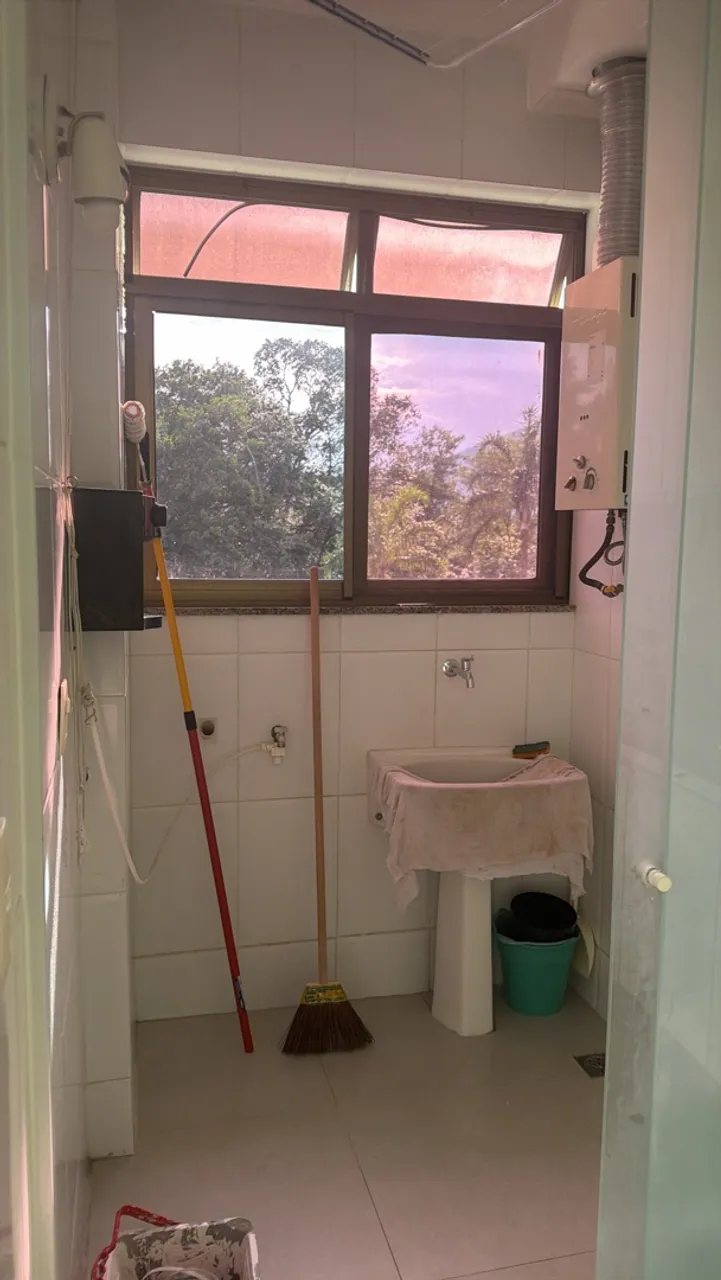 2-bedroom apartment in a building with a gym — photo 5