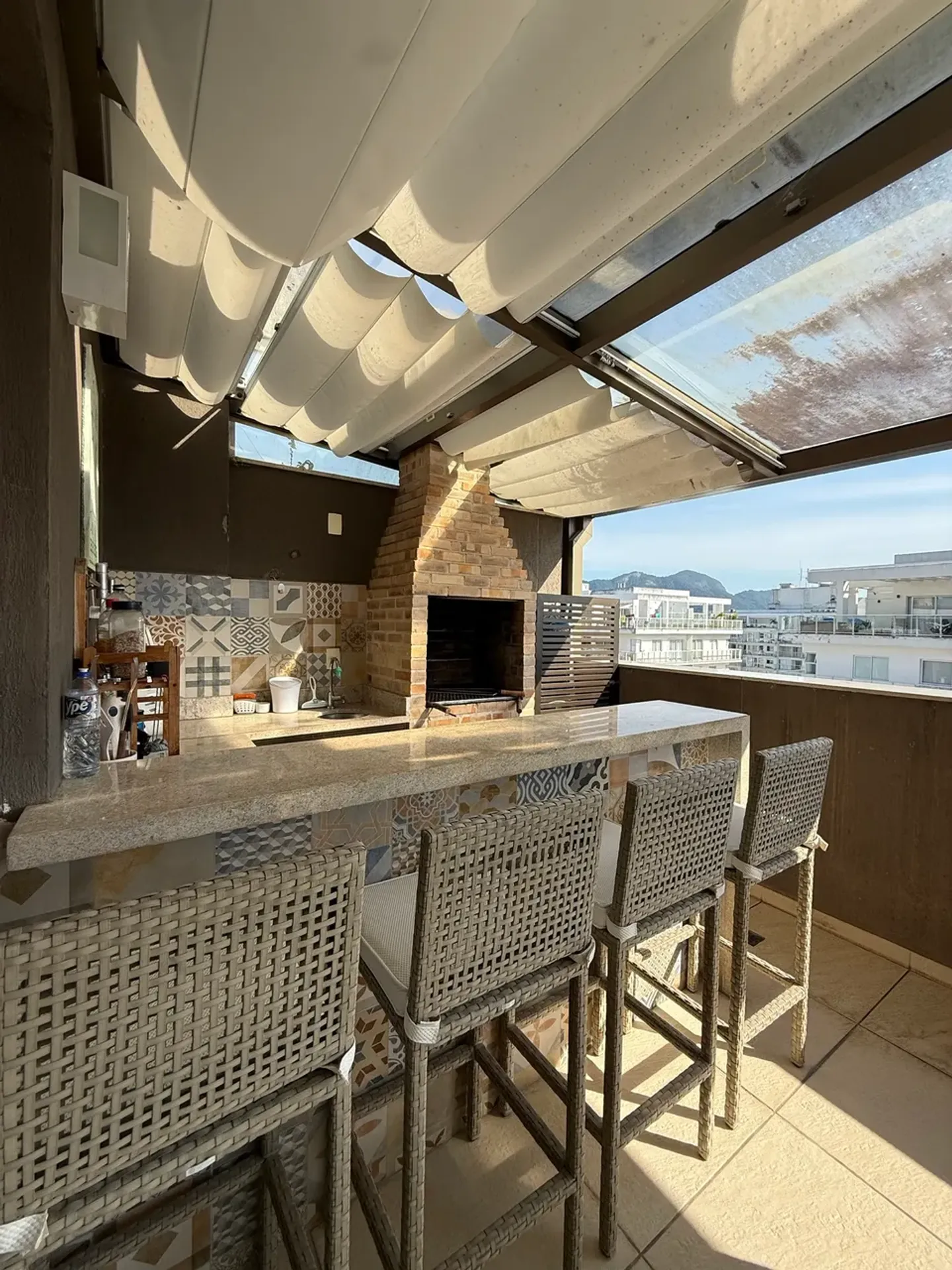 4-bedroom apartment in a building with a sauna — photo 16