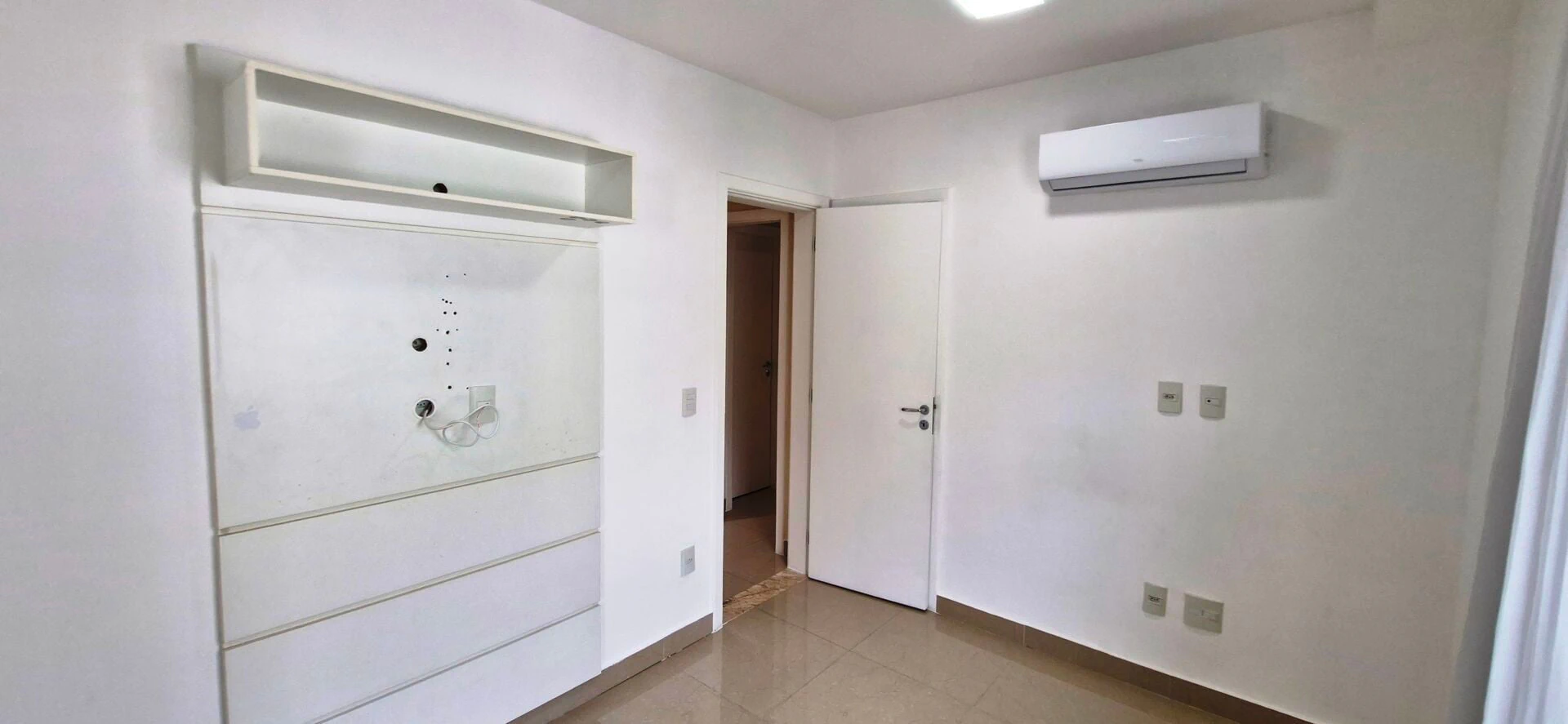 Casa mobiliada com 3 dormitórios e 526 m² — photo 13