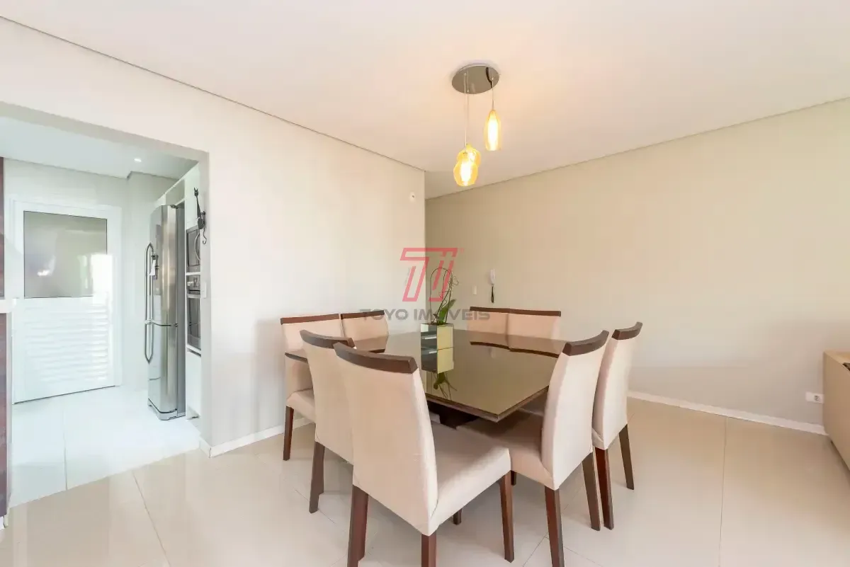 3-bedroom apartment with 197 m², 2 parking spots and balcony — photo 6