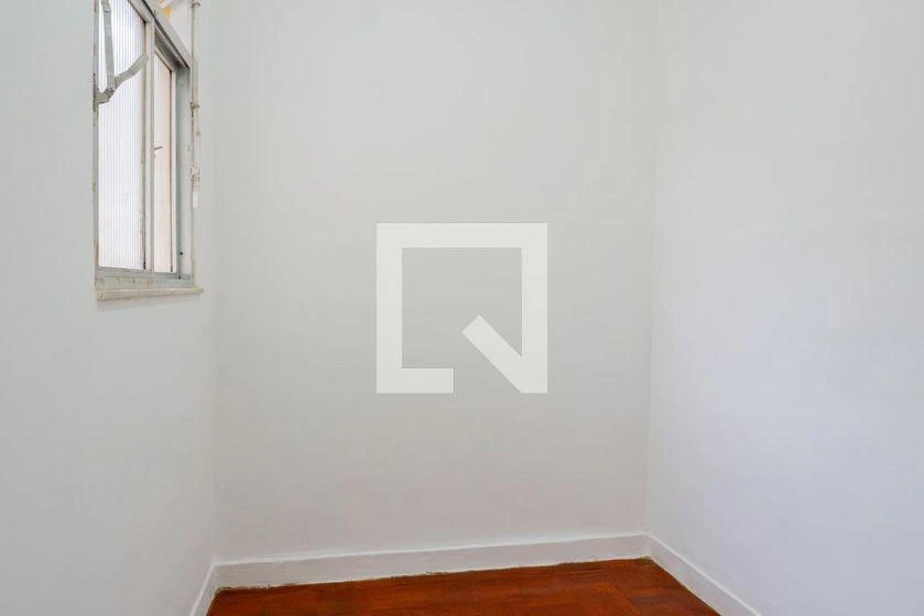 Apartment, 102 m², with wood or laminate floors — photo 24