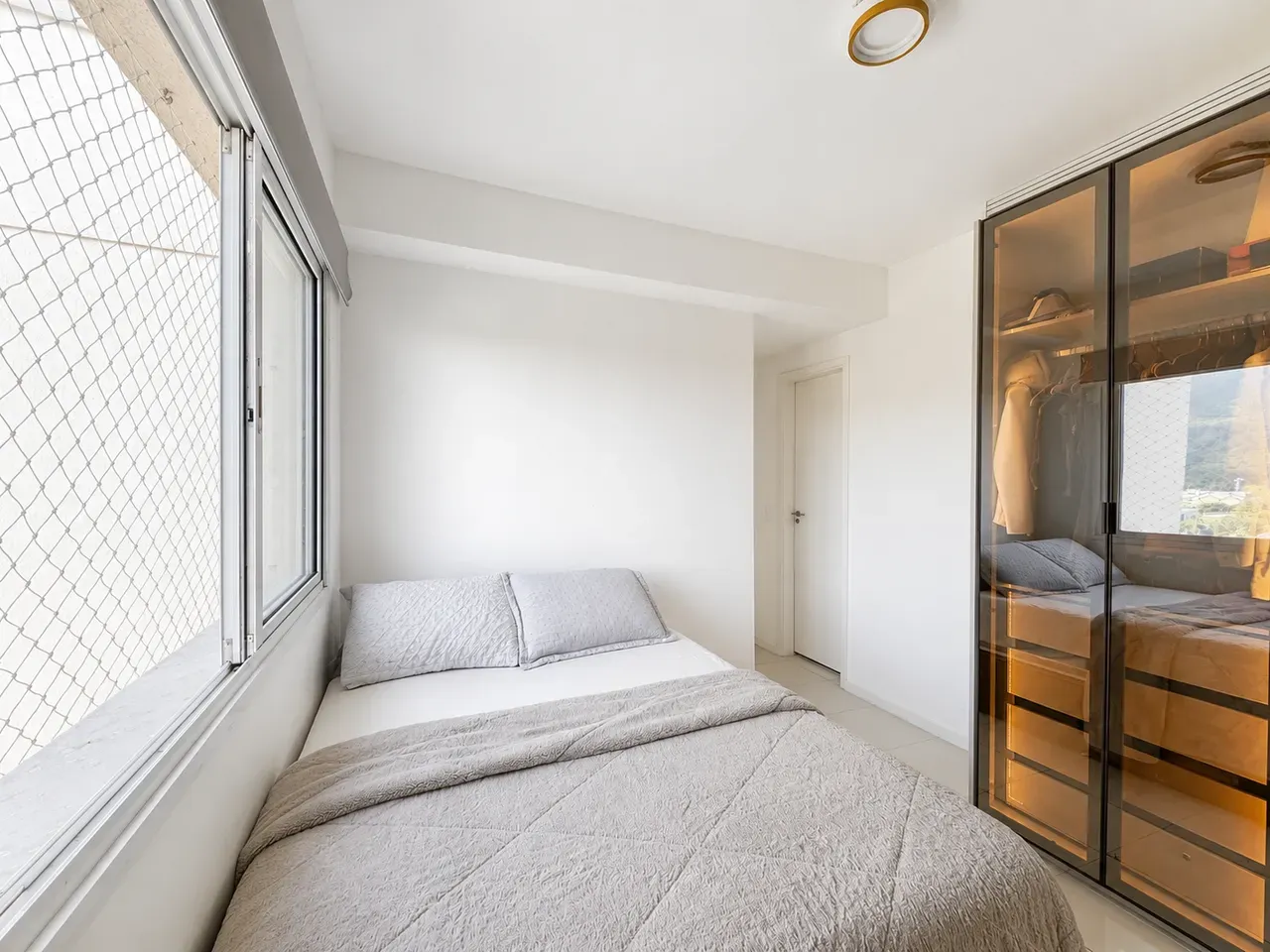 Apartamento de 65 m² no 16º andar com garagem e suíte — photo 11