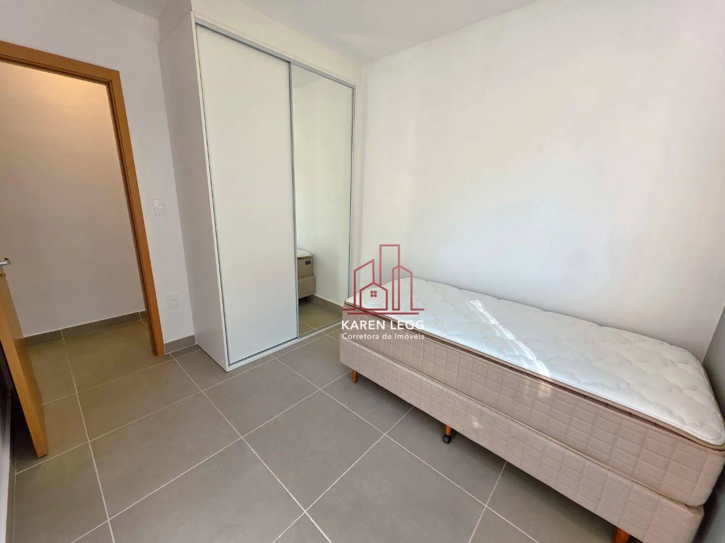 Apartamento mobiliado com 2 quartos e cozinha integrada — photo 13