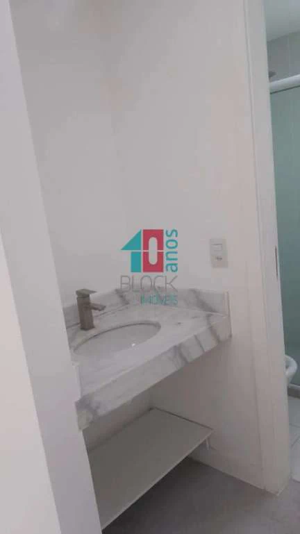 1-bedroom apartment with balcony, 48 m² — photo 18