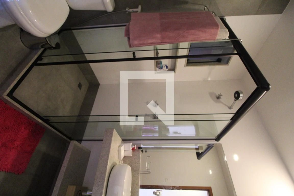 Furnished house with 4 en-suite bedrooms and private garden — photo 82