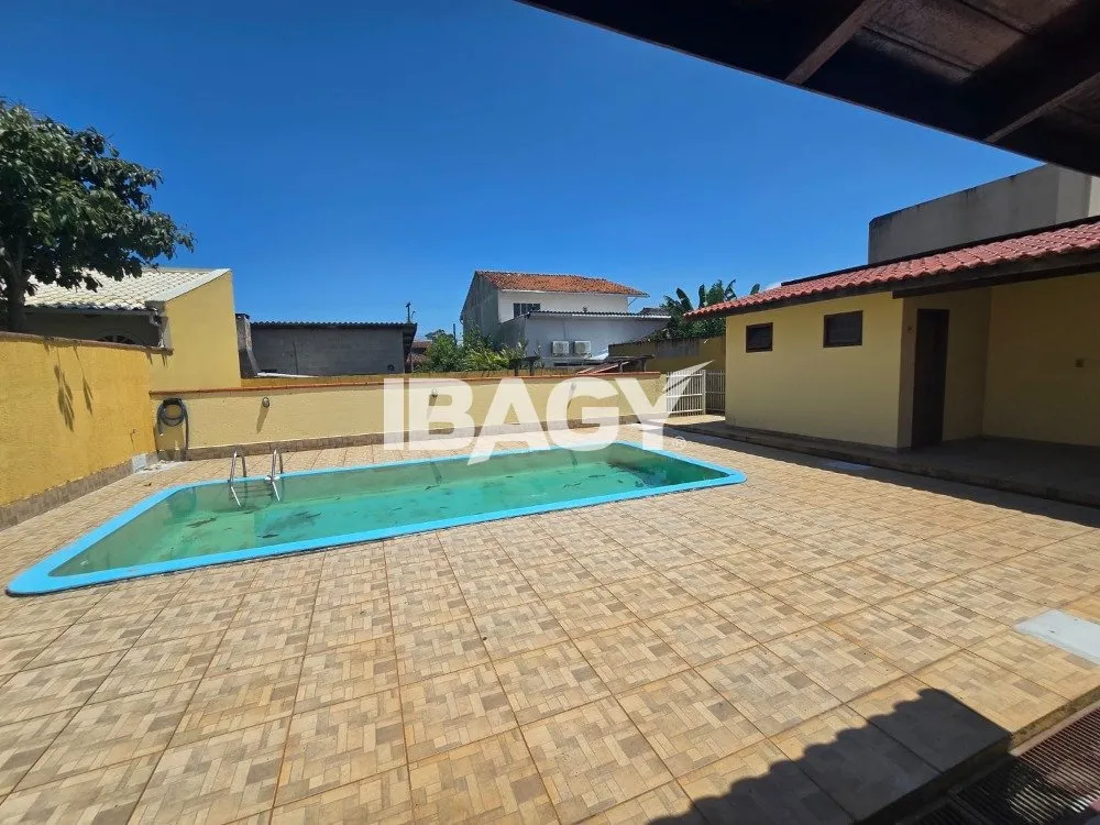 3-bedroom house, 1 with its own bathroom, 137 m² — photo 3