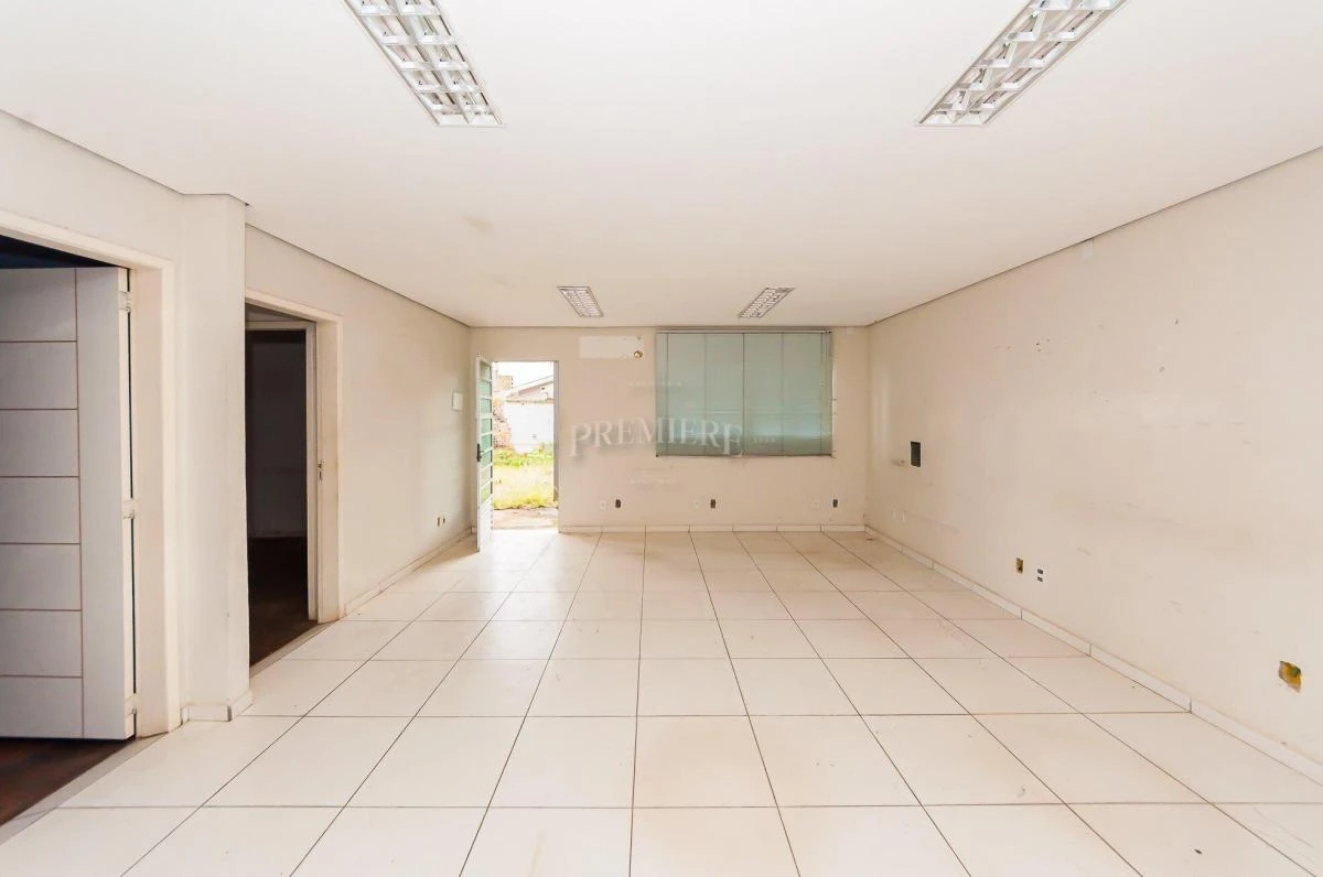 Casa com 960 m², 2 banheiros e 40 vagas — photo 2