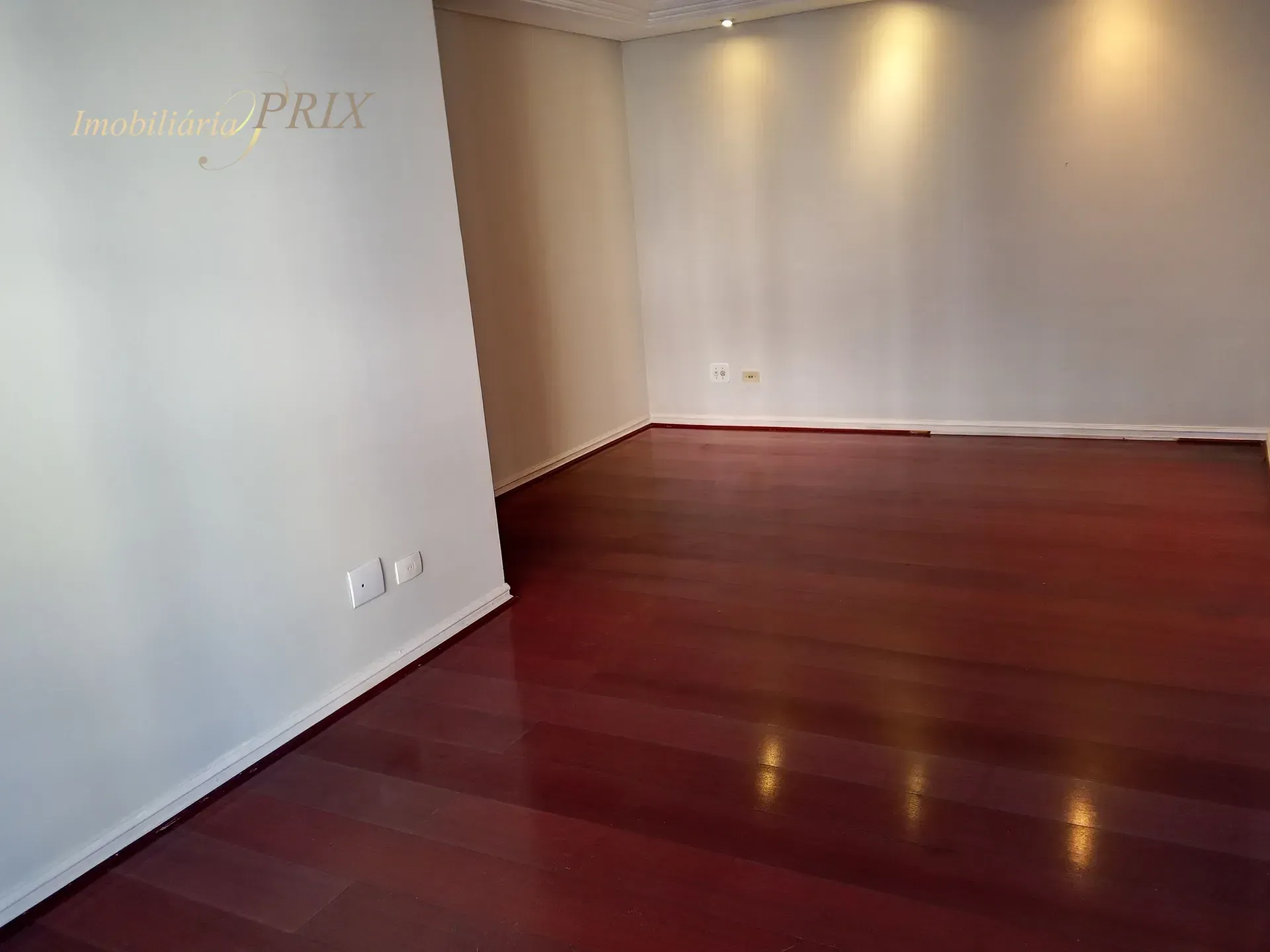 3-bedroom apartment with 90 m², balcony and 2 parking spots — photo 26