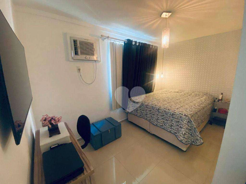 2-bedroom penthouse with en-suite baths and 155 m² — photo 4