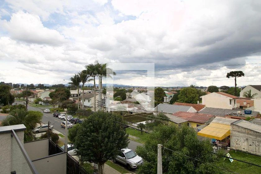 4-bedroom house, 1 with its own bathroom, 140 m², Curitiba
