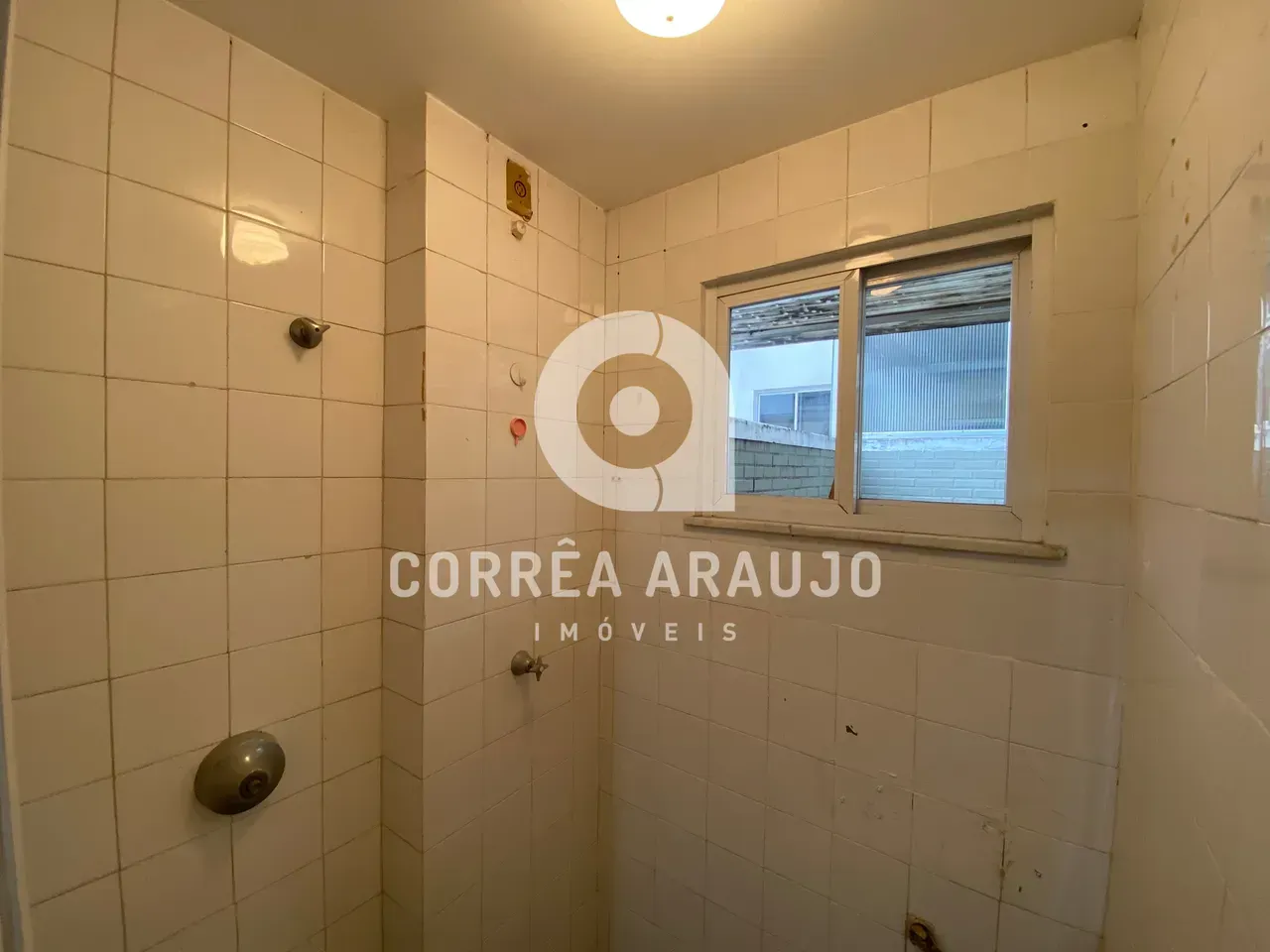 Apartment with 2 bedrooms, balcony and 1 parking space — photo 17