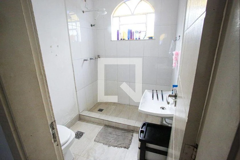 Furnished house, 417 m², with a washing machine — photo 35