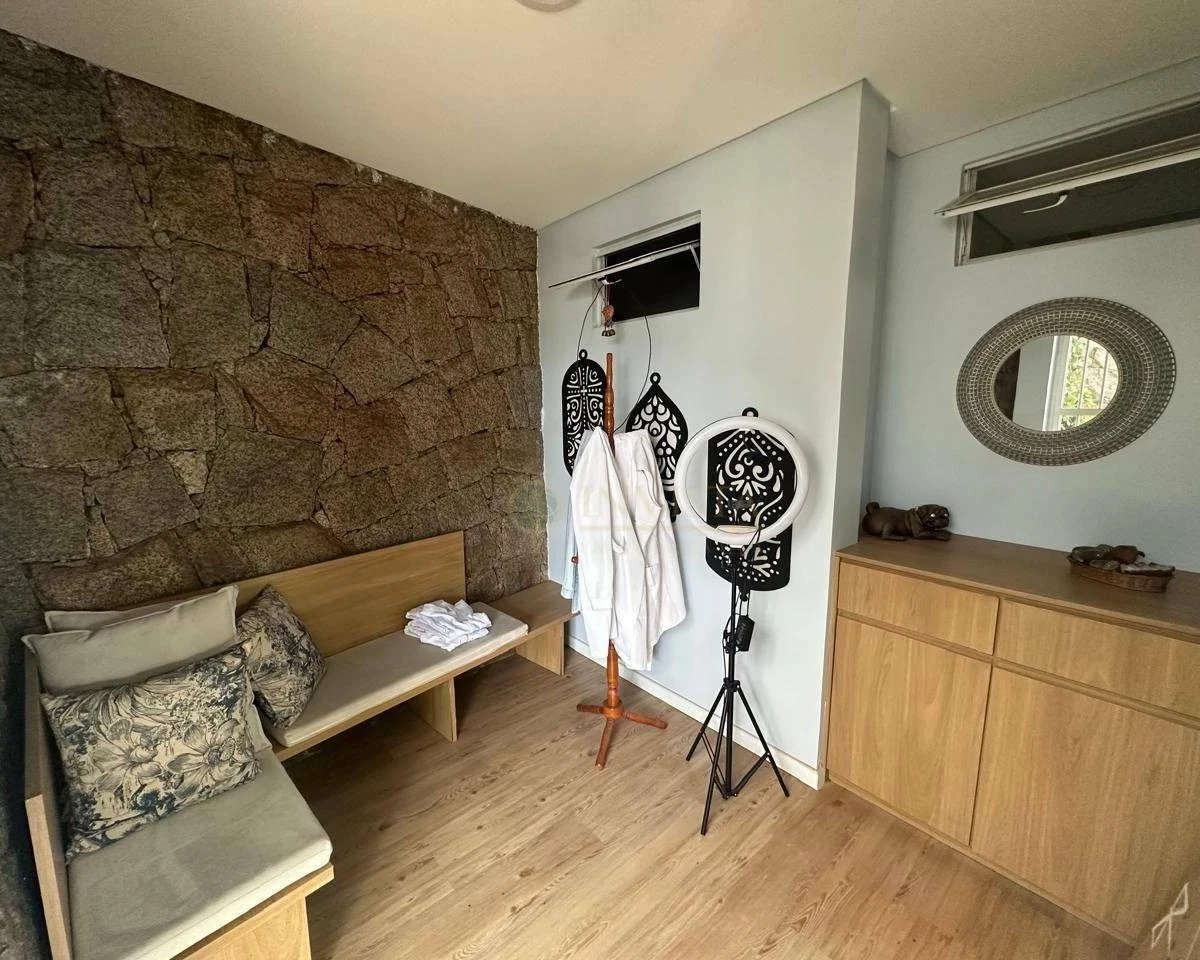 Casa sem mobília com piscina privativa e 285 m² — photo 13
