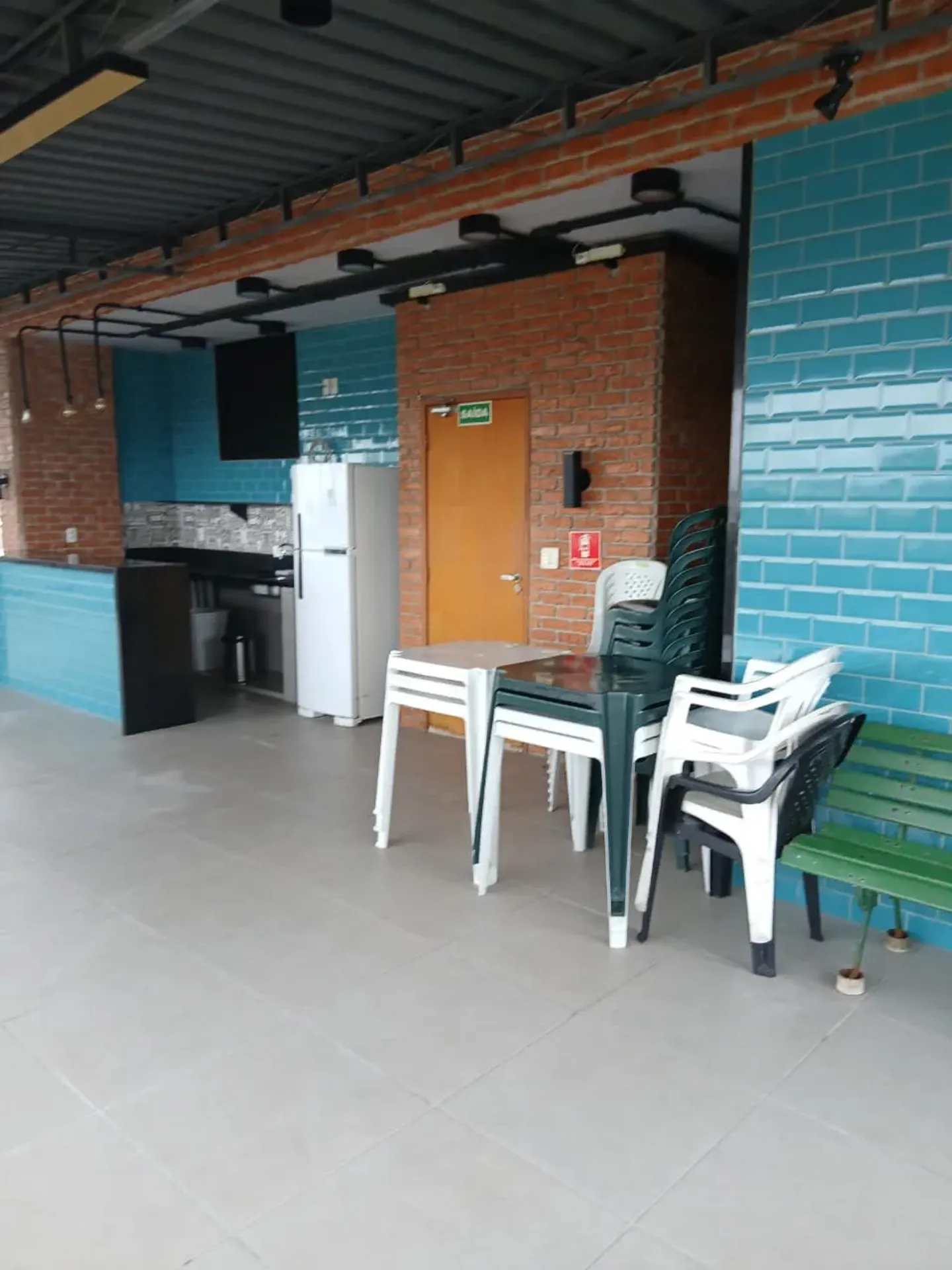 Apartamento para aluguel com 2 quartos e 2 banheiros