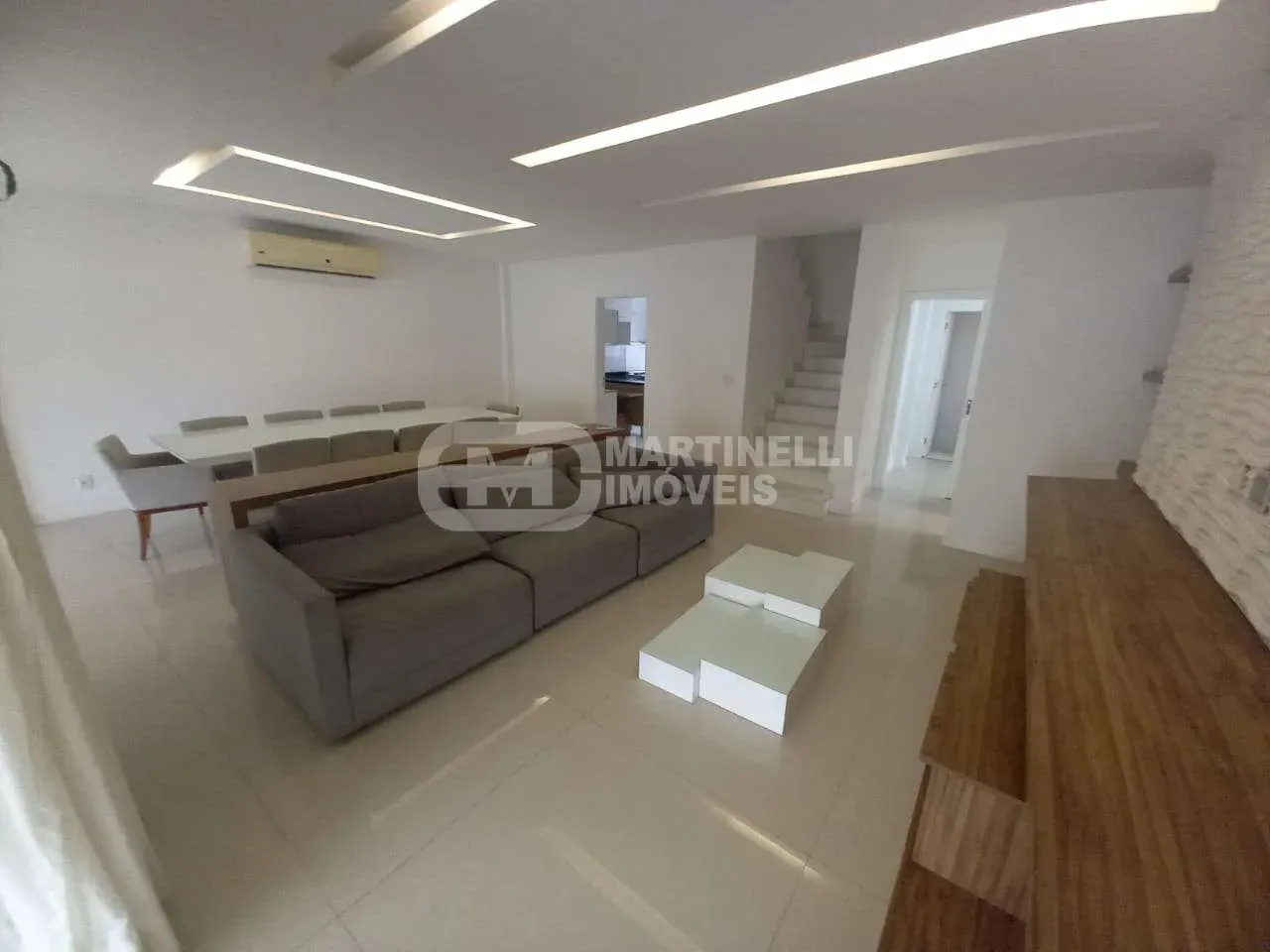 House, 220 m², with a grill on the balcony — photo 4