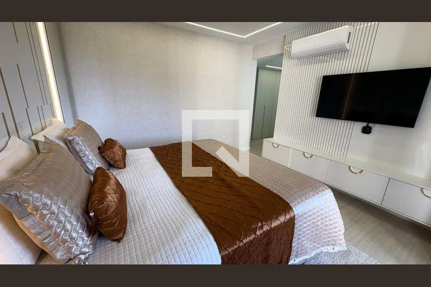 Apartment, 217 m², with a glass-enclosed balcony — photo 20