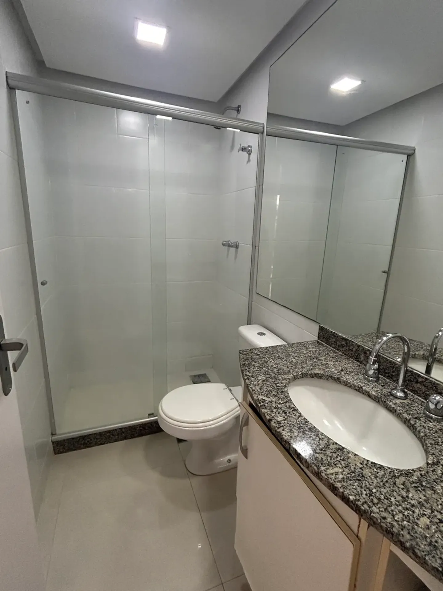 2-bedroom apartment in a building with a sauna — photo 4