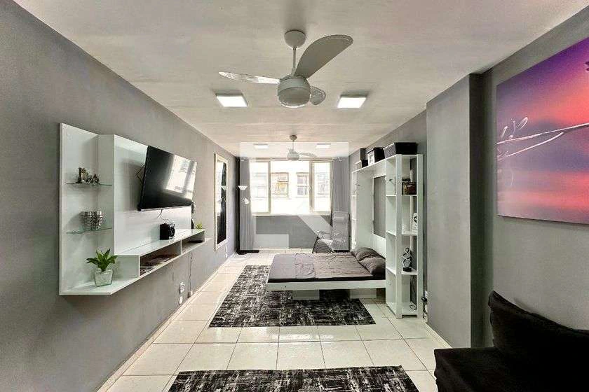 Furnished 40 m² studio with 1 bedroom and no parking — photo 3