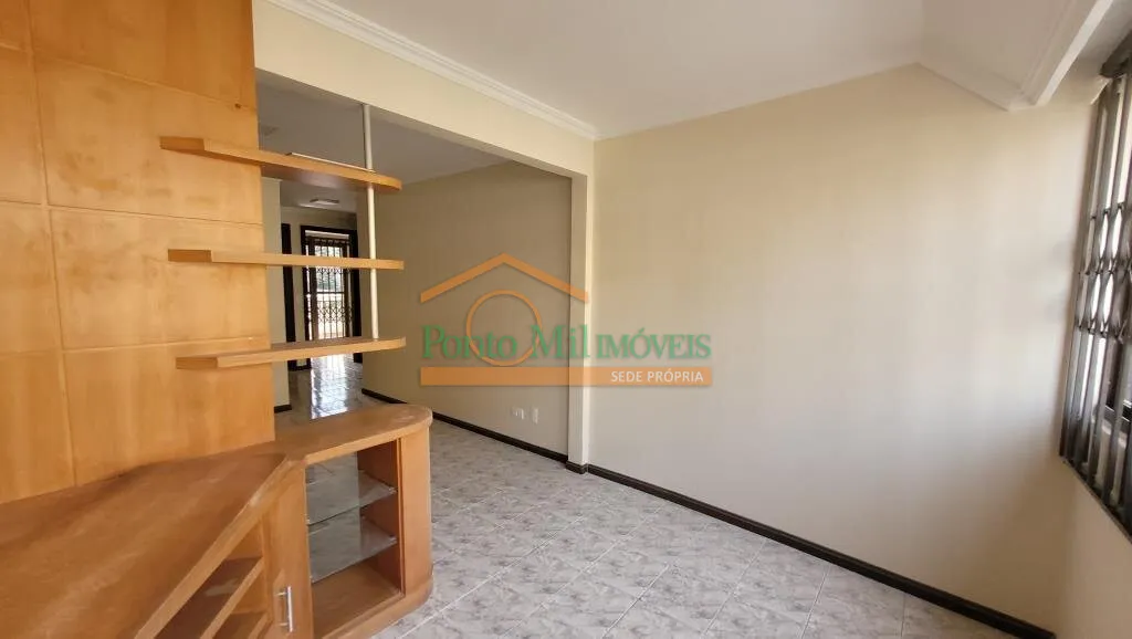 3-bedroom house with suite and separate closed kitchen — photo 28
