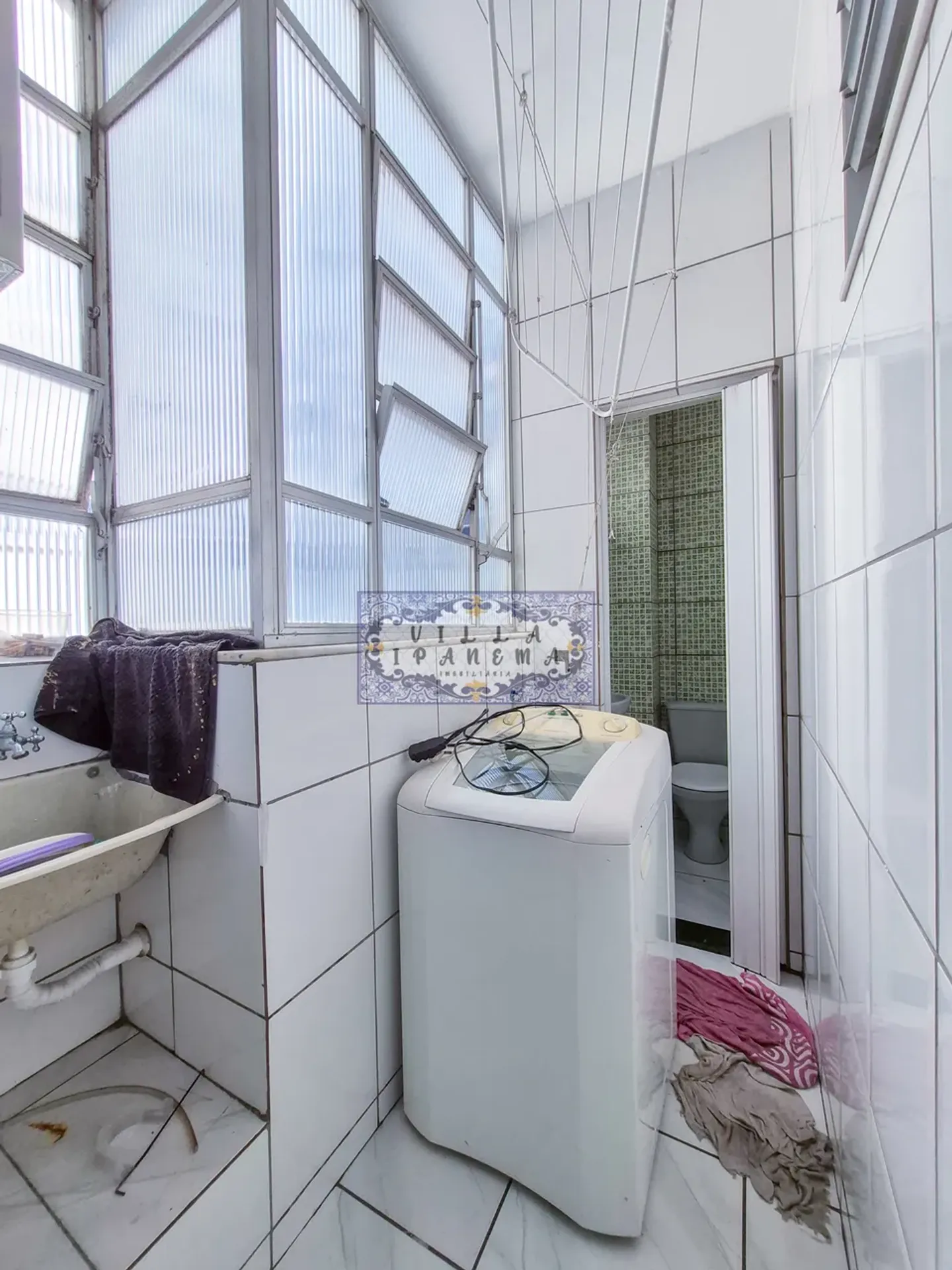 80 m² apartment with a washing machine and a home office — photo 26