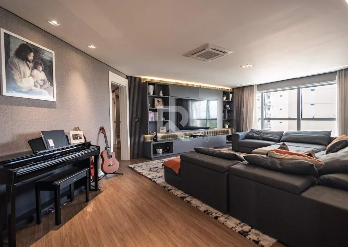 4 en-suite apartment with 373 m² and 5 parking spots — photo 36