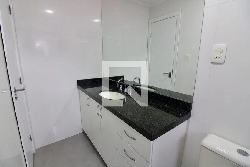 Furnished house, 260 m², with a bathtub — photo 40