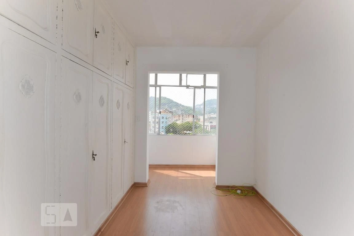 2-bedroom apartment with a mountain view in Rio de Janeiro — photo 12