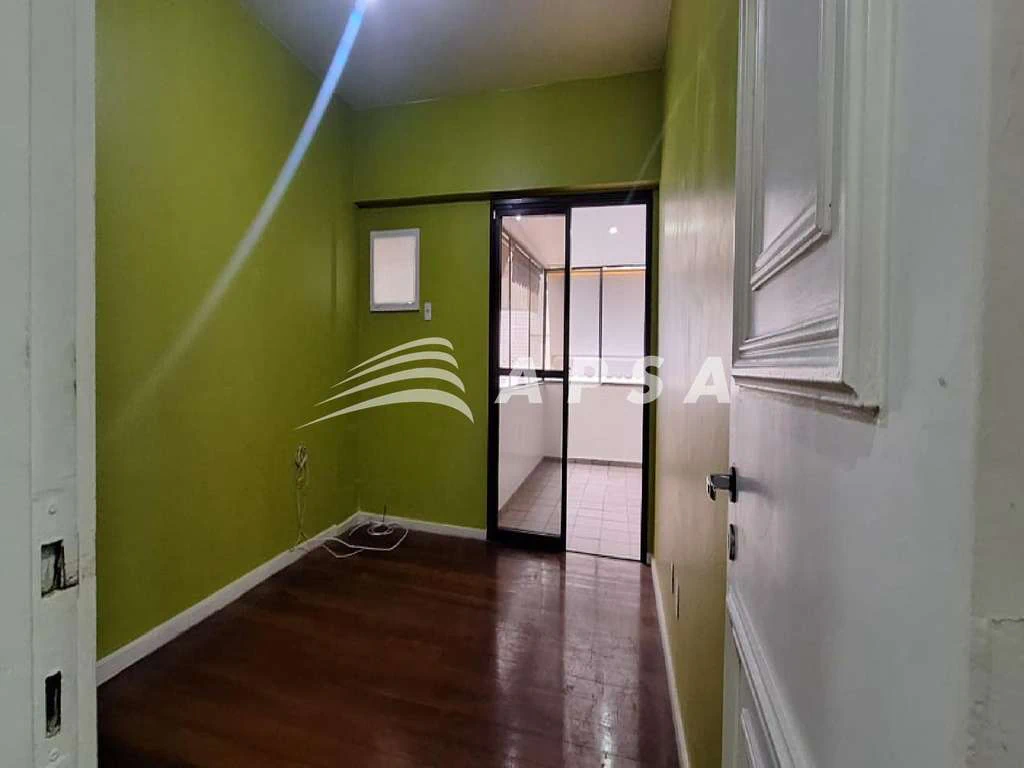 Apartamento de 200 m² com cozinha separada e 4 quartos — photo 9