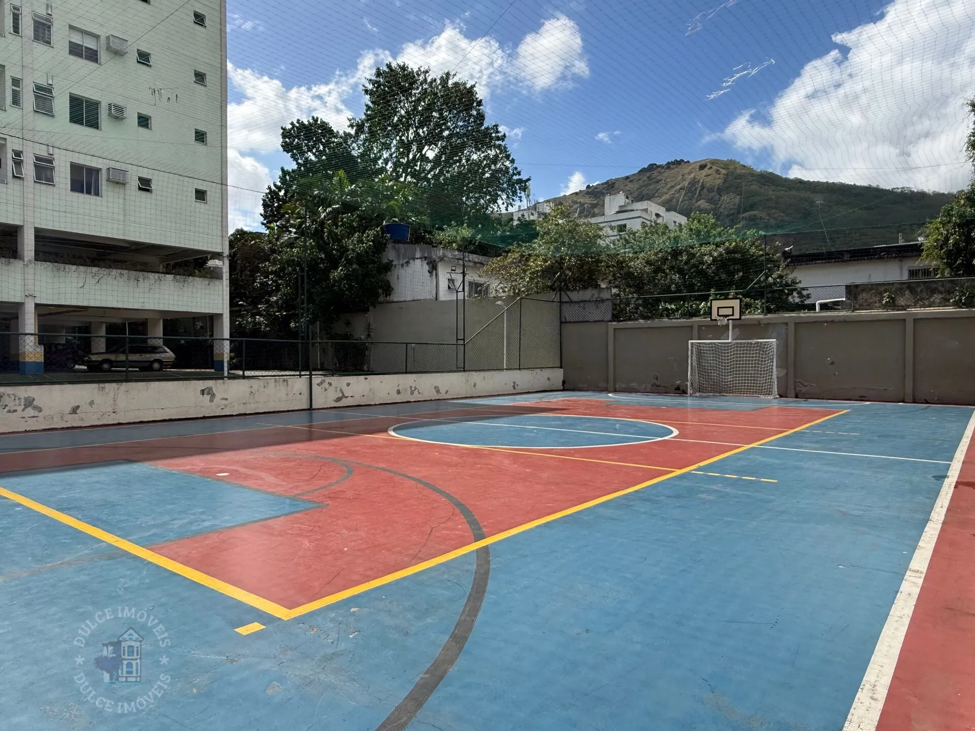 Квартира з 2 спальнями та 1 паркомісцем, 60 м² — photo 18