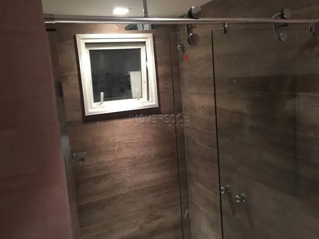 Casa mobiliada com 6 quartos e 700 m² — photo 30