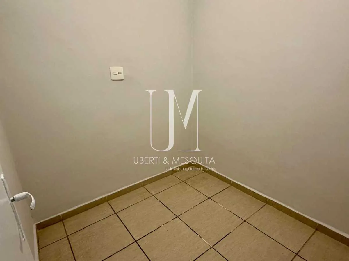 Mountain view in a one-bedroom apartment, 50 m² — photo 19