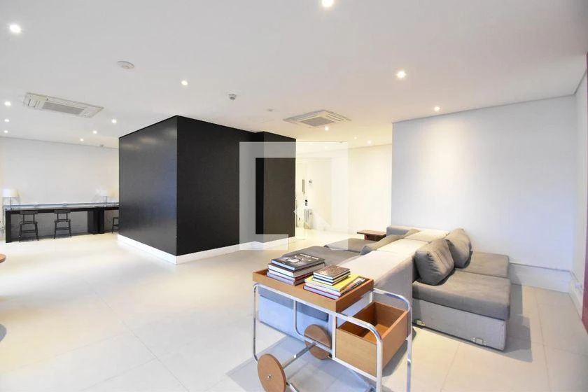 Furnished studio, 35 m², with a home office — photo 31