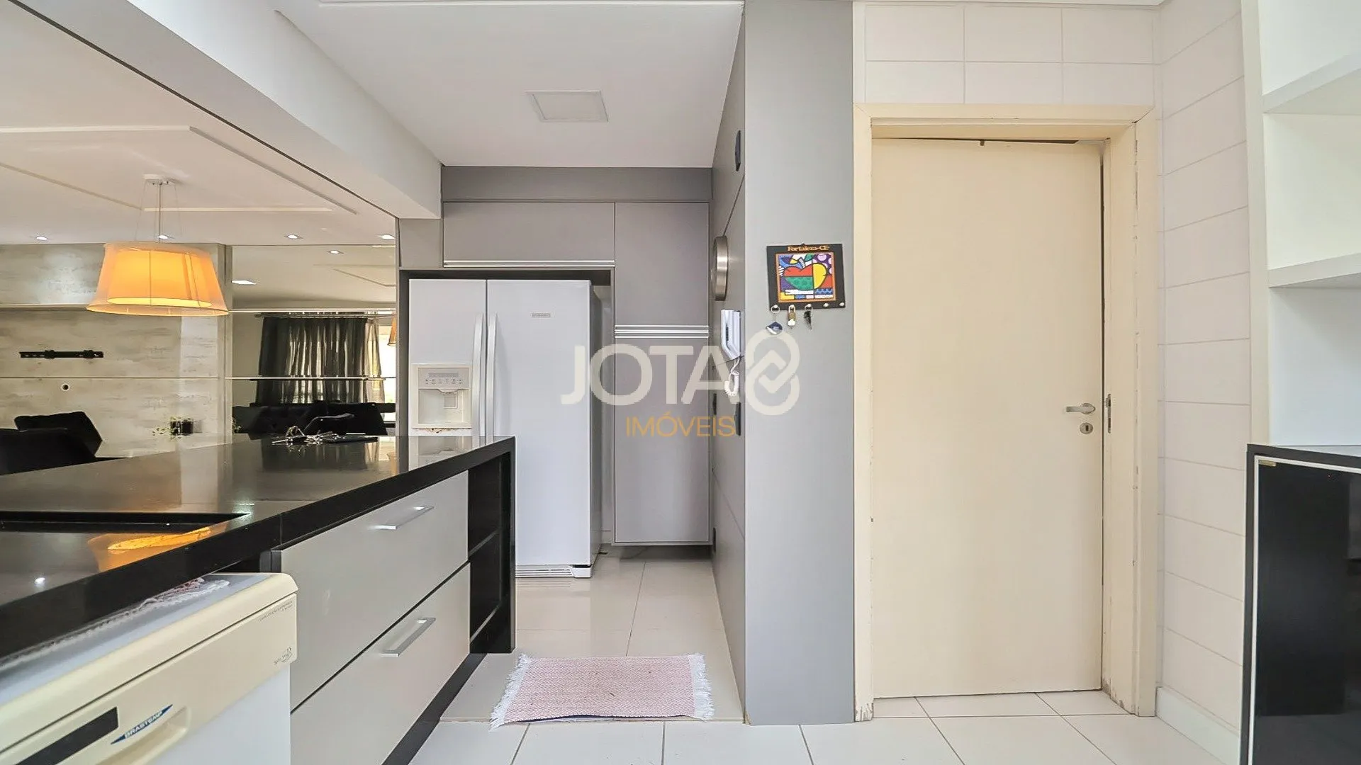 3-bedroom apartment with 185 m² and private BBQ space — photo 22