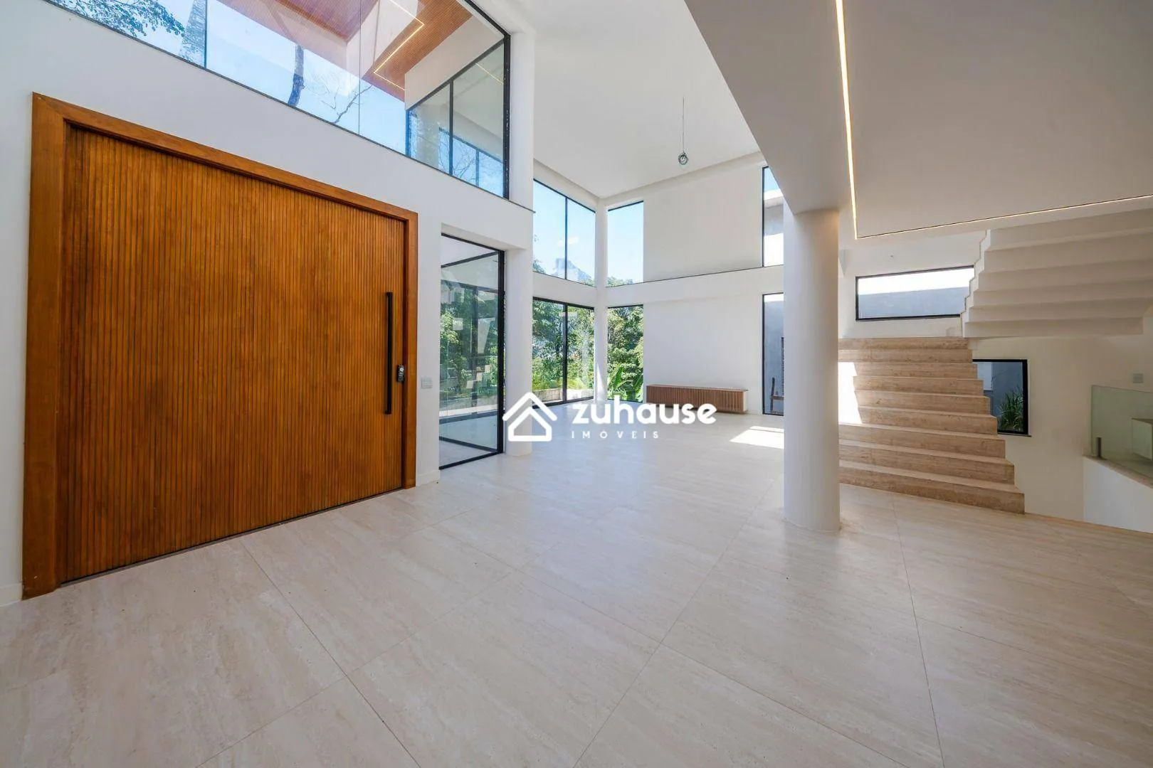 Casa com 5 quartos e cozinha em conceito aberto — photo 12