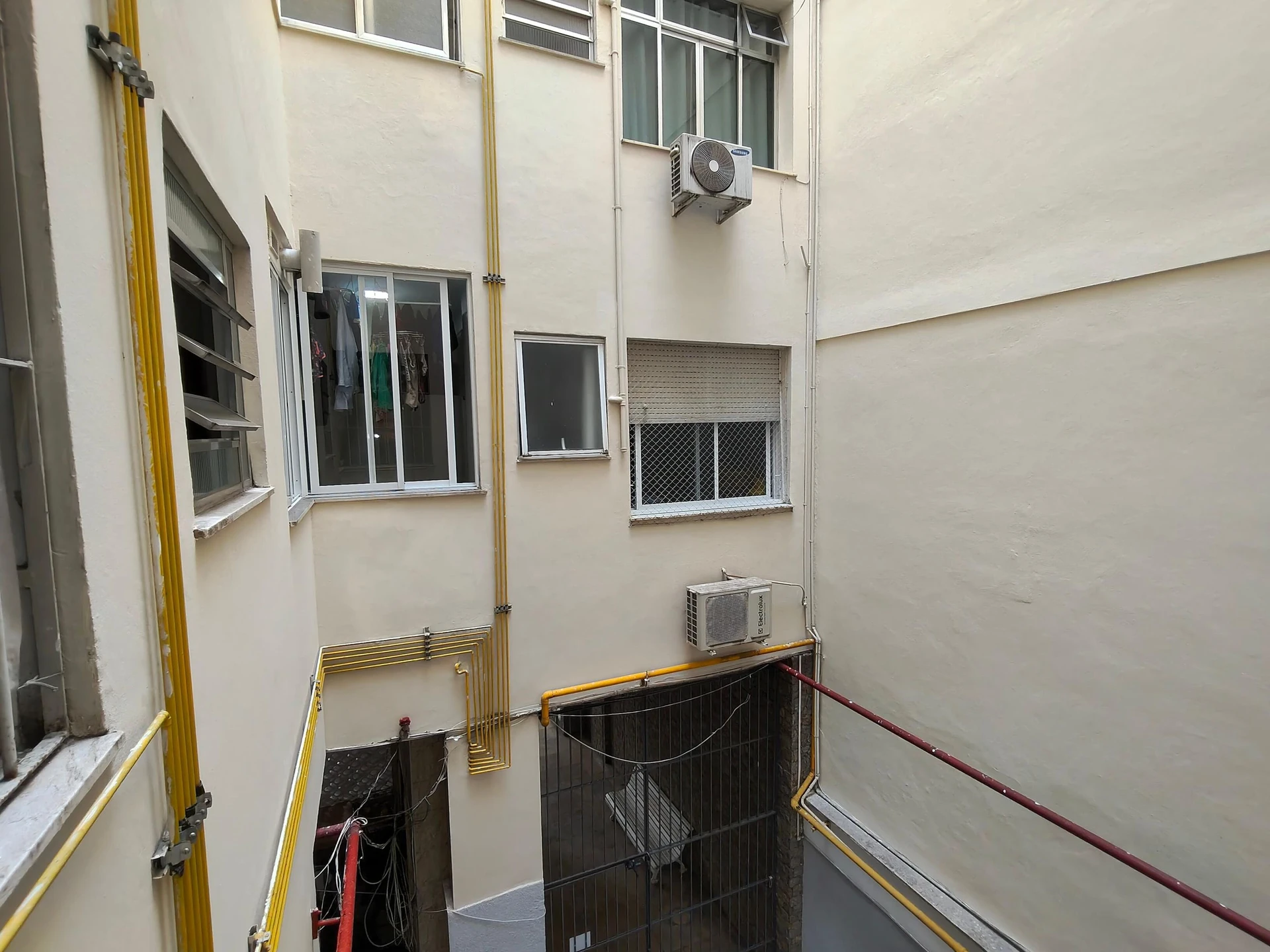 Apartamento mobiliado com 3 quartos e cozinha a gás — photo 11
