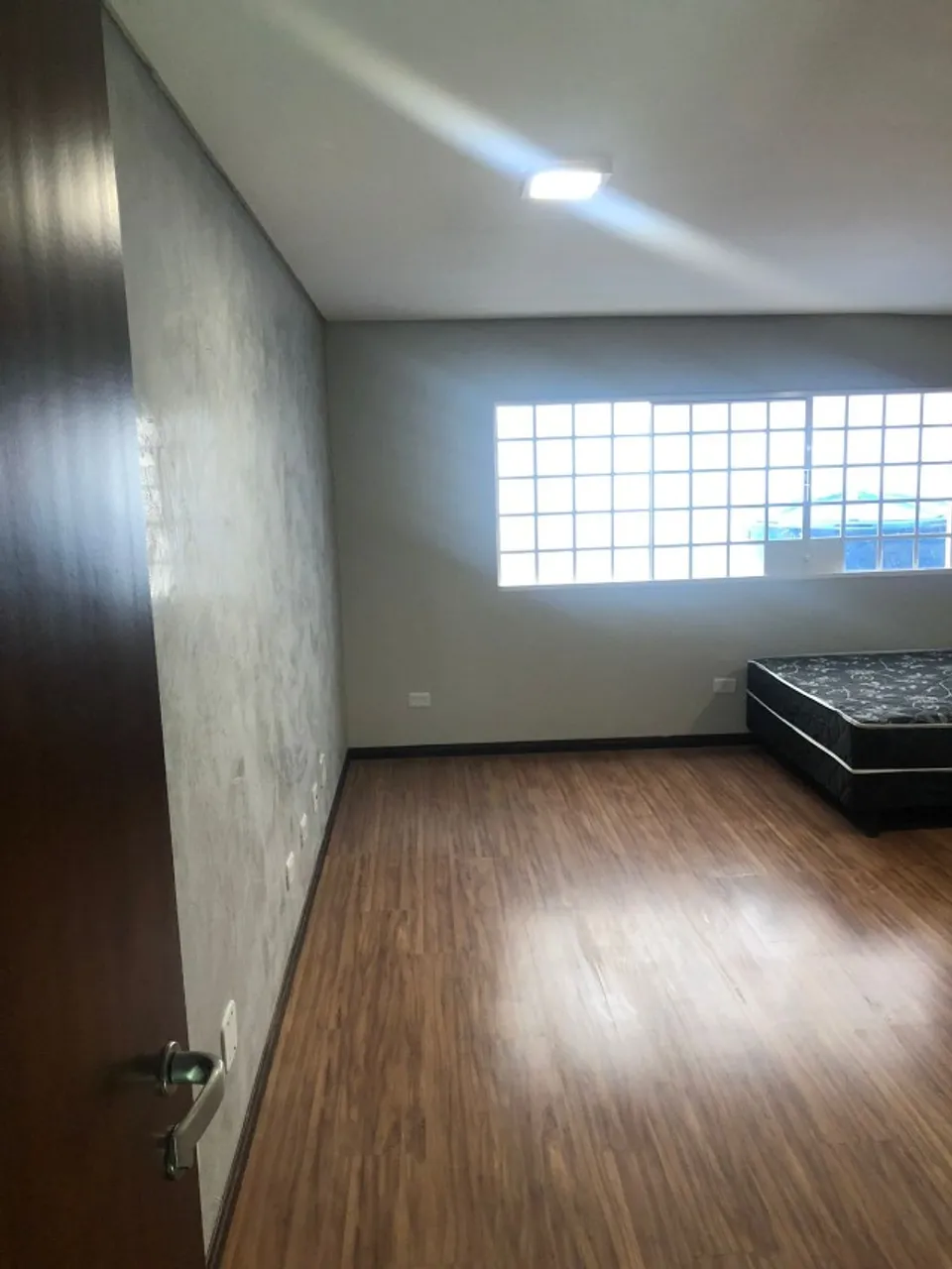 Monoambiente, 30 m², con piso de madera o laminado — photo 3