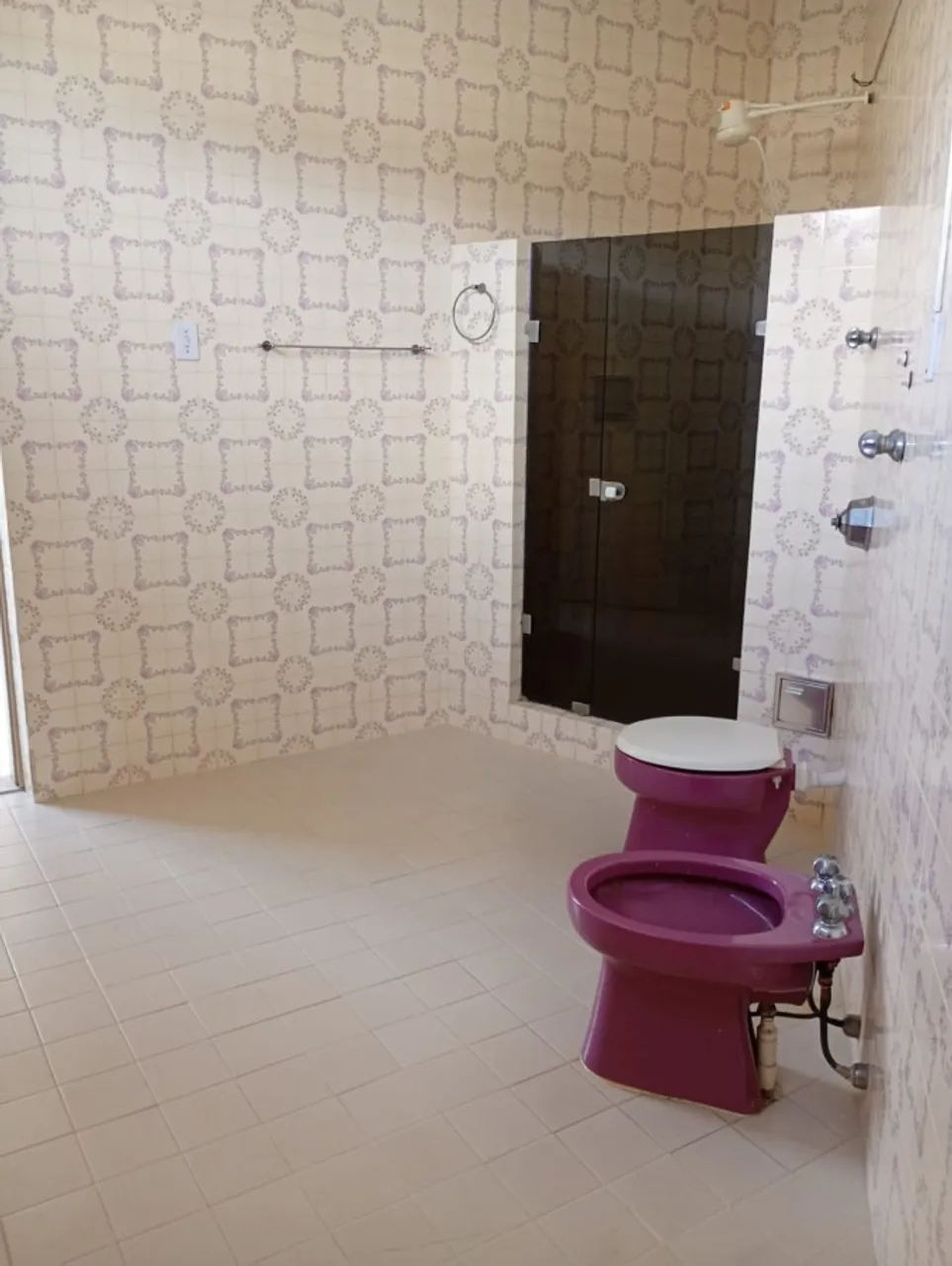 Орендна квартира з заскленим балконом і 2 спальнями — photo 18