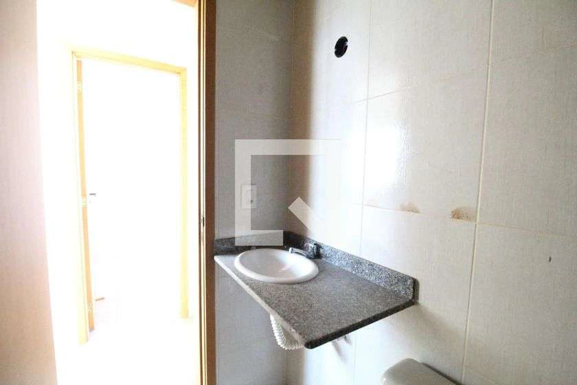 2-bedroom apartment with 2 bathrooms and 54 m² — photo 4