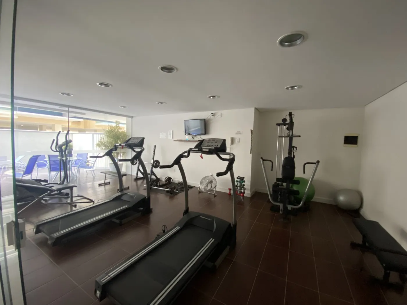 Apartamento en planta baja con 4 dormitorios y 3 suites — photo 13