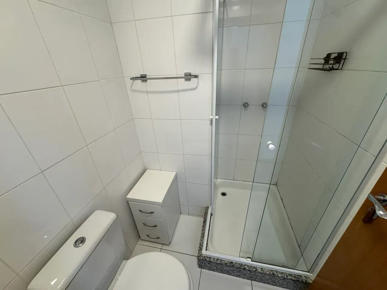 Apartamento 1 dormitório sem vaga com cozinha integrada — photo 16