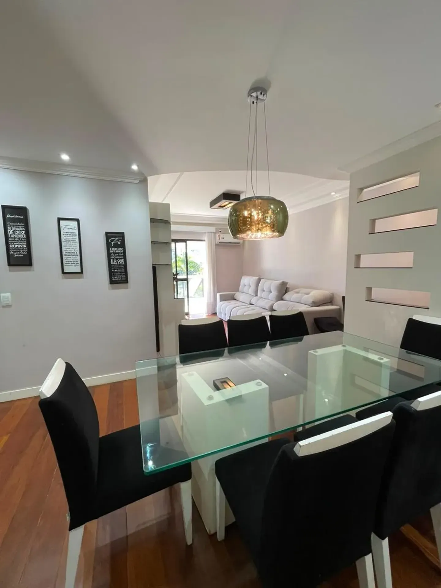 121 m² apartment with 3 bedrooms and 4 bathrooms — photo 12
