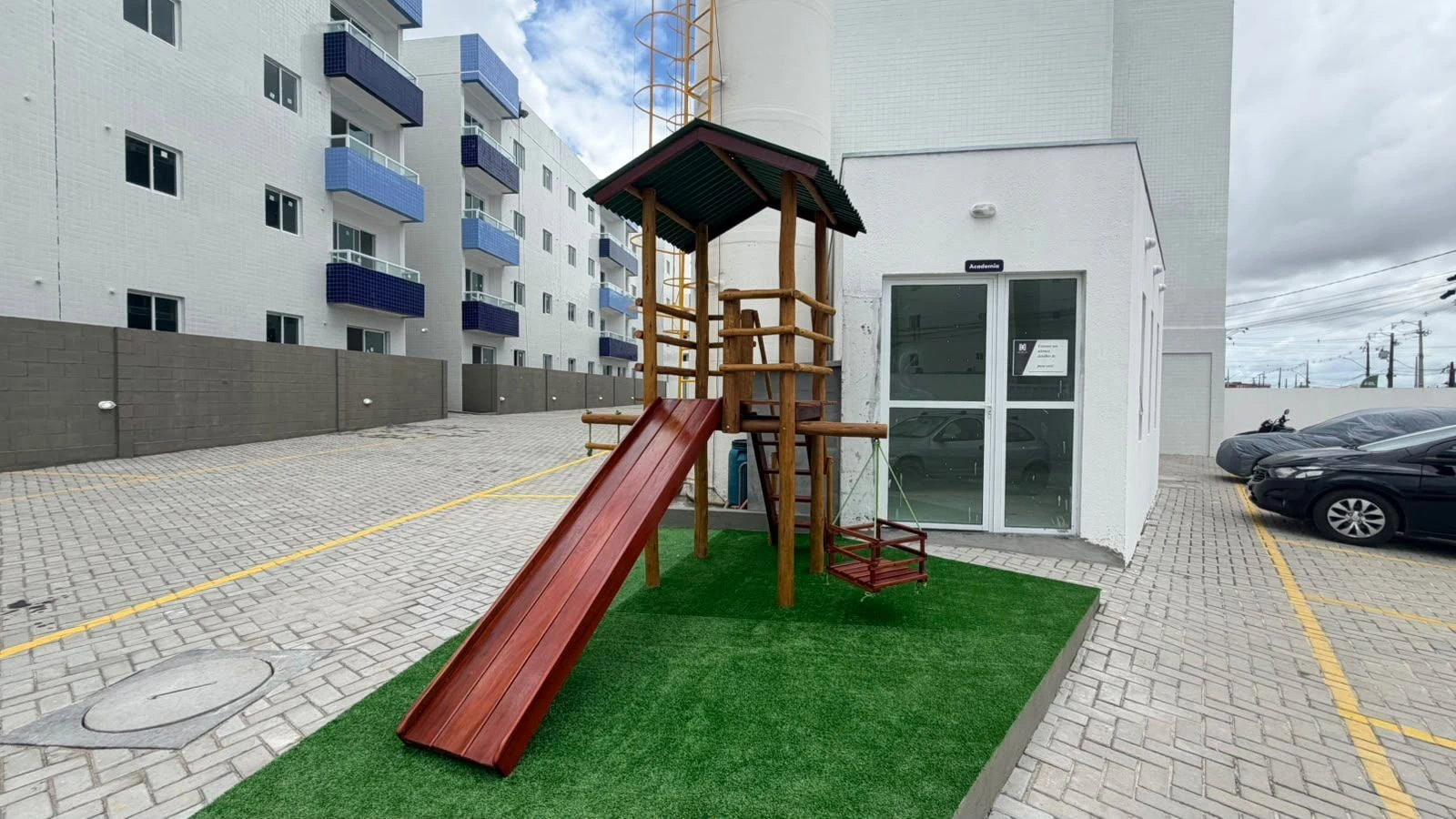 Квартира с 2 спальнями и собственным бассейном — photo 8