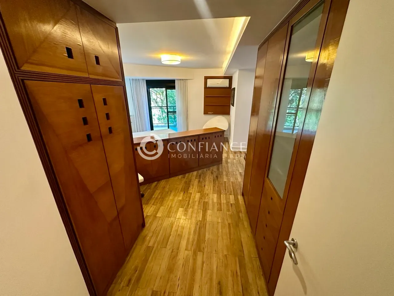 Apartamento de 230 m² com 2 quartos e armários embutidos — photo 20