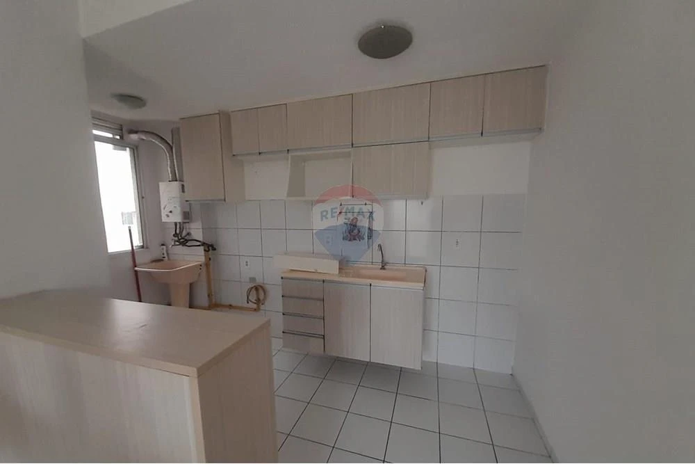 3-bedroom apartment with a gas open-plan kitchen — photo 2