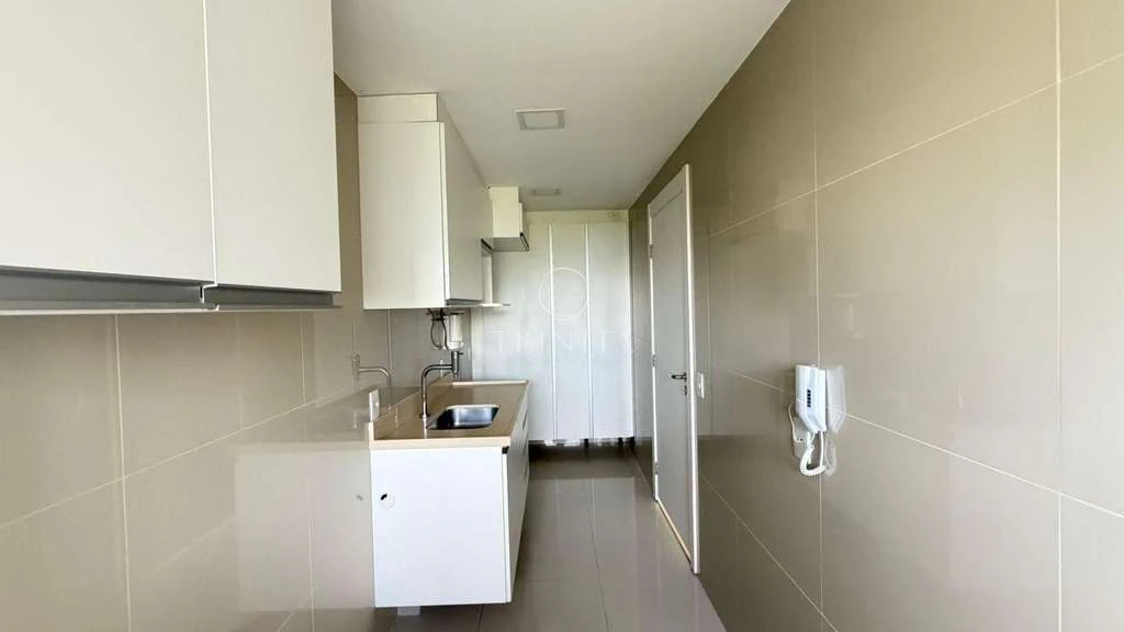 Unfurnished 2-bedroom apartment with suite and 72 m² — photo 15